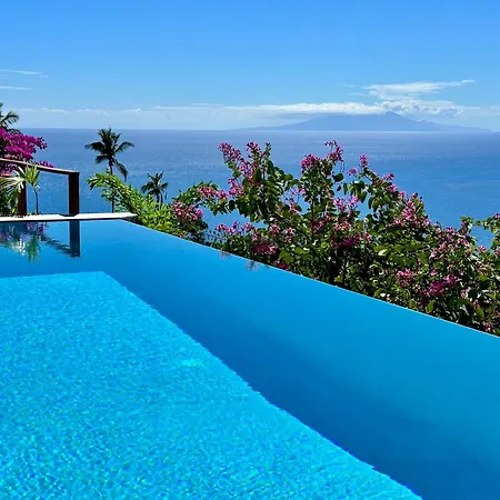 Infinity Luxury Villa - Stunning Sea And Piton Views